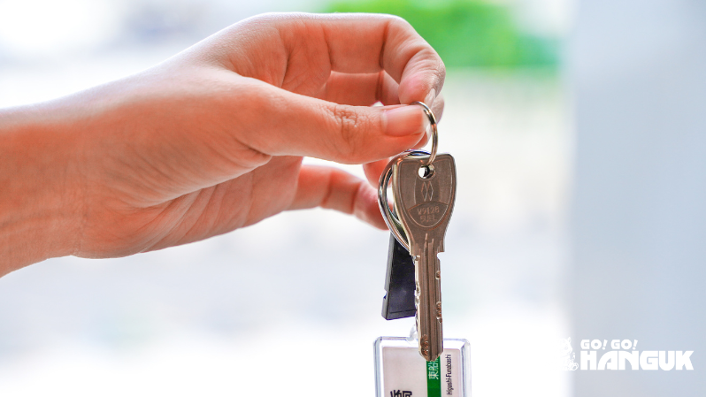 Keys when moving into the new apartment