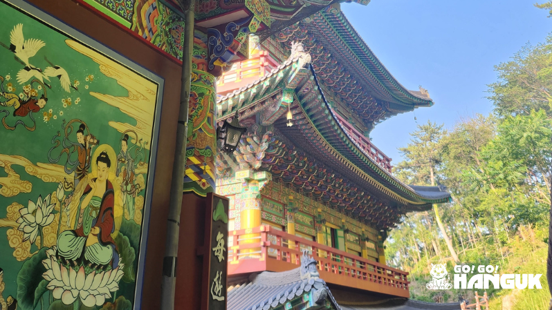 Dipinti sulla facciata del tempio Samgwangsa 